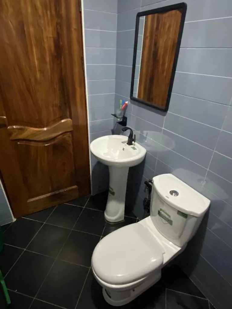 Pleasant Apartment In A Quiet Neighborhood Kampala